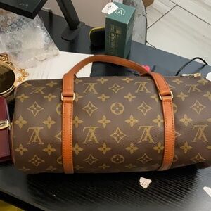 LV Papillon 30